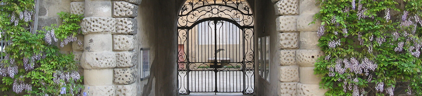 Lycée-Gabriel-Faure-Tournon-Entrée.jpeg